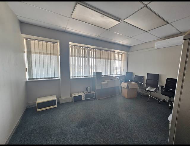 7,800M² WAREHOUSE TO LET IN ISANDO